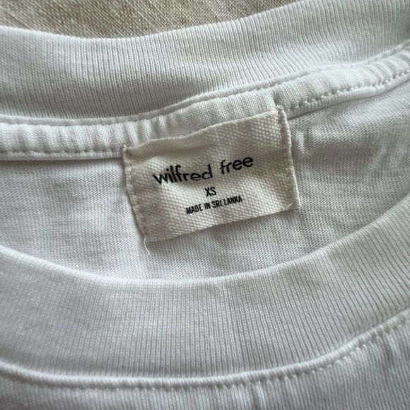 Aritzia Wilfred Free Boyfriend Oversized T-shirt - Picture 3 of 4